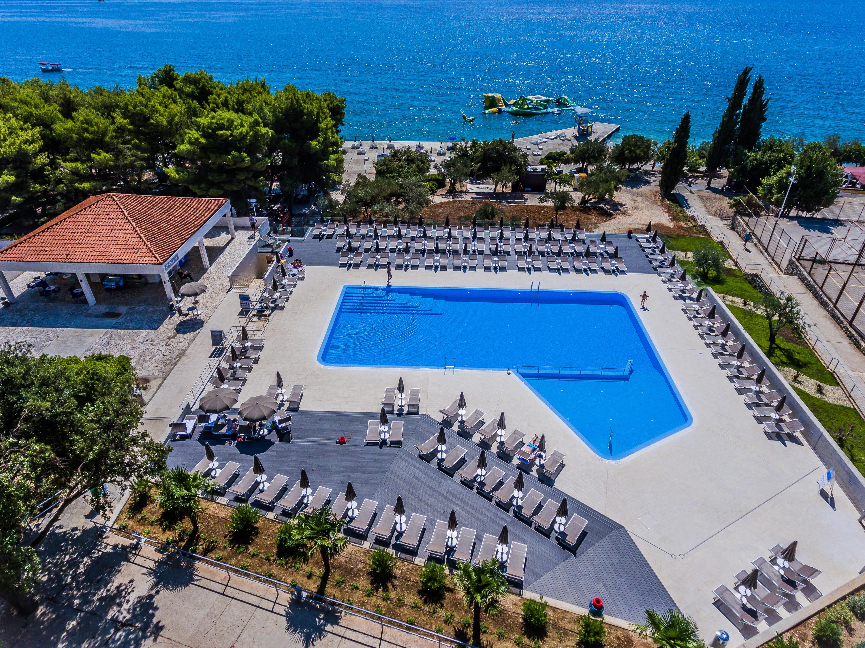 Hotel Medena Donji Seget Exterior photo