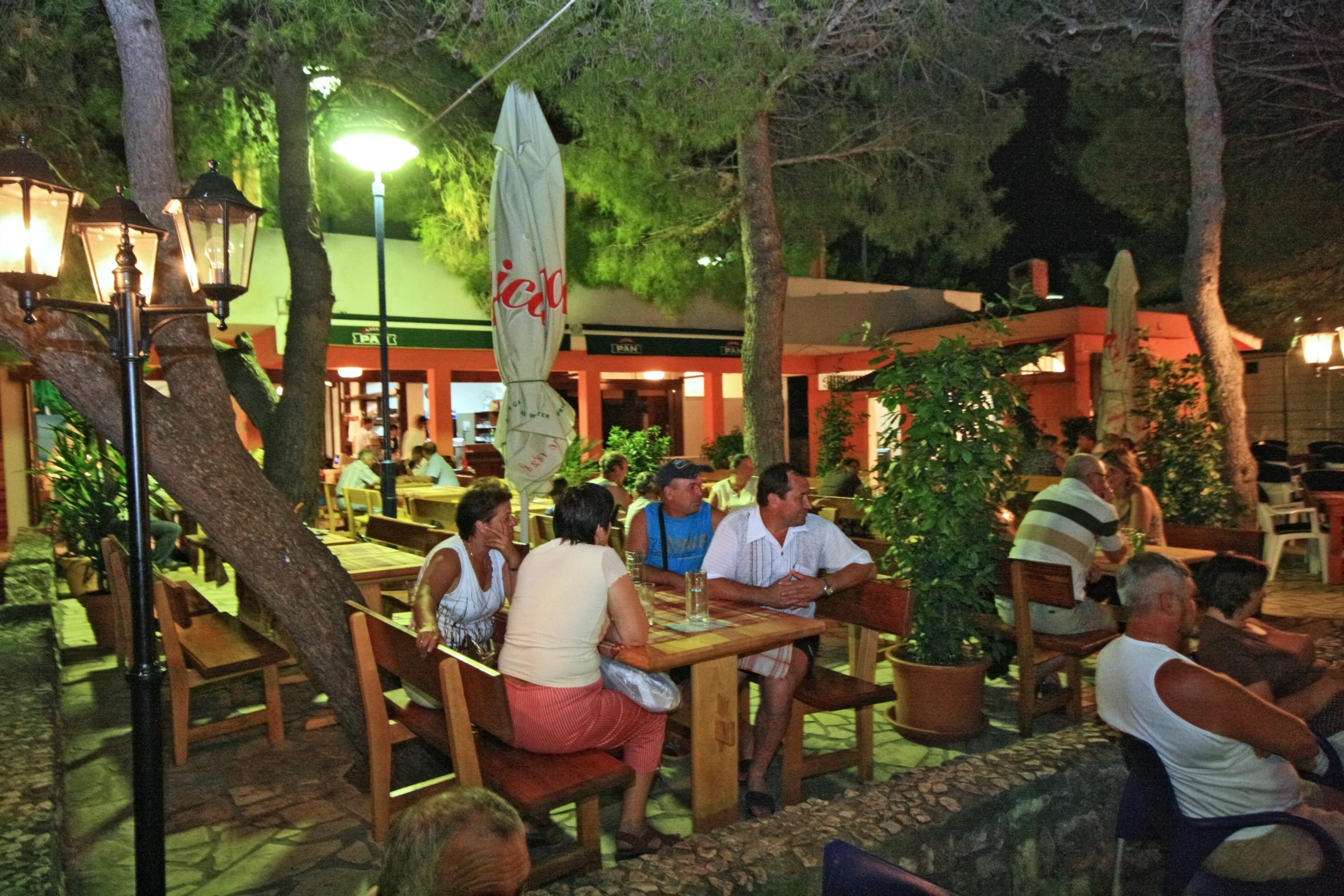 Hotel Medena Donji Seget Exterior photo